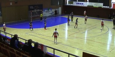 ЖРК Врбас (14) и даље у игри за медаљу
